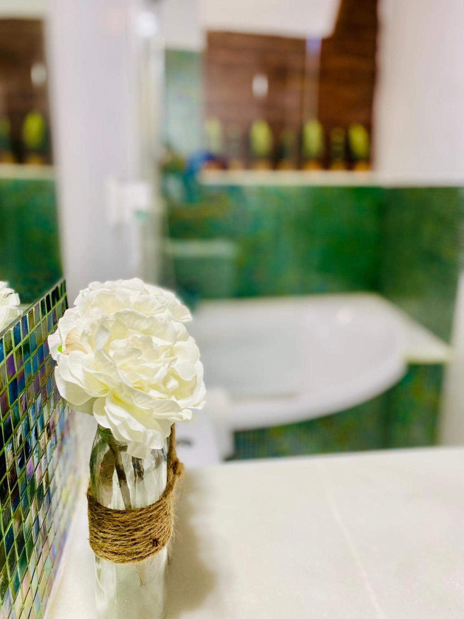 Almocabar Luxury Apartment Ронда Экстерьер фото